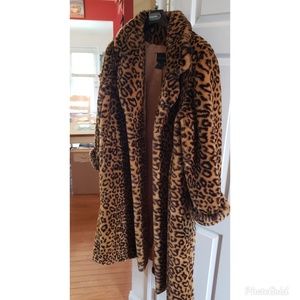 Faux fur coat, leopard, perfect condition